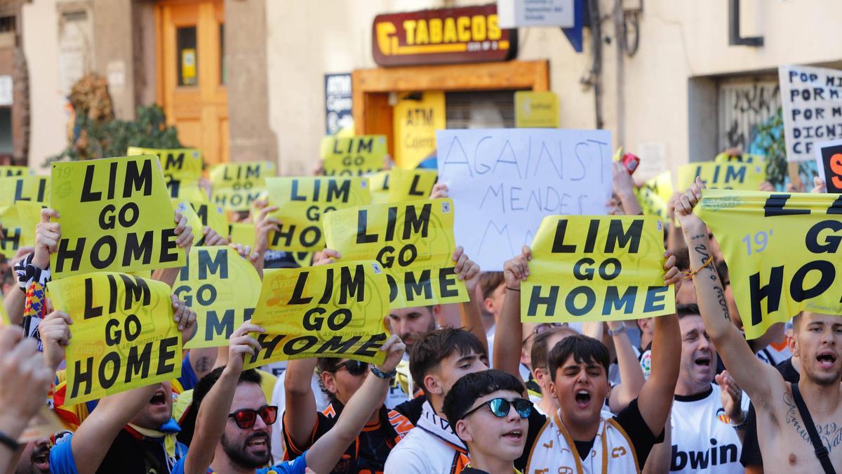 Valencia se prepara para nuevas protestas contra Peter Lim