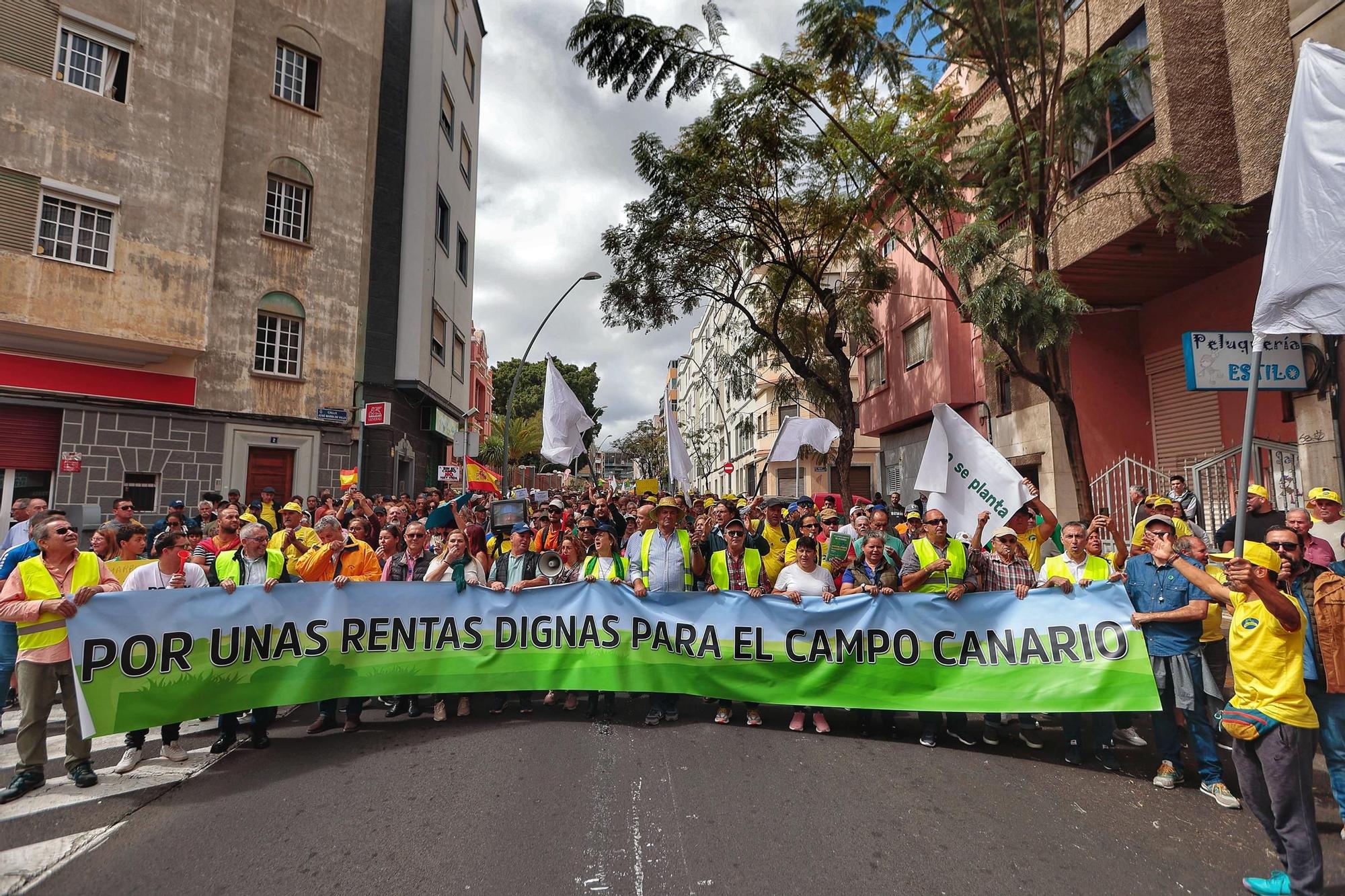 El sector agrario protesta en las calles de Santa Cruz