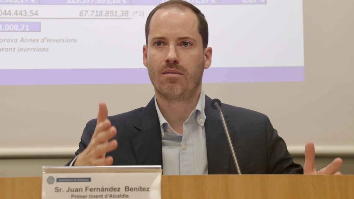 El primer teniente de Alcaldía del Ayuntamiento de Badalona, Juan Fernández (PP)