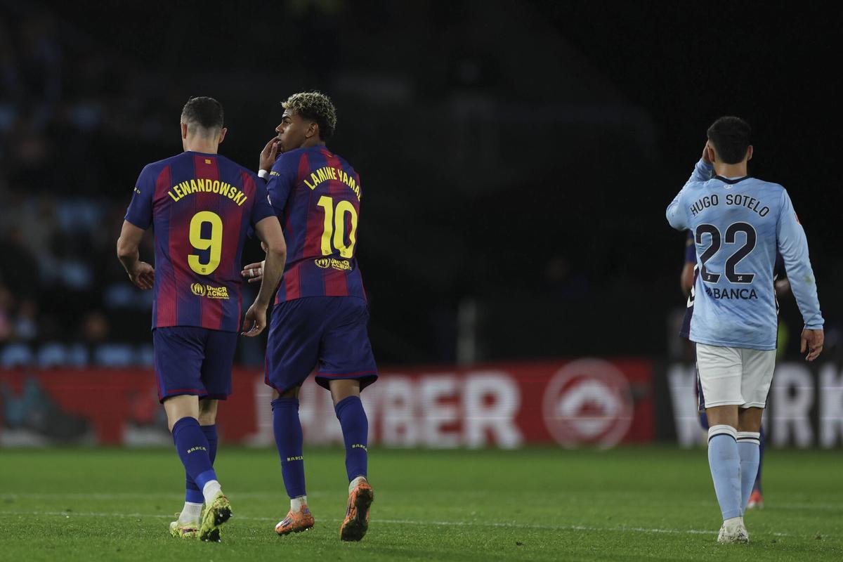 Lamine chats with Lewy