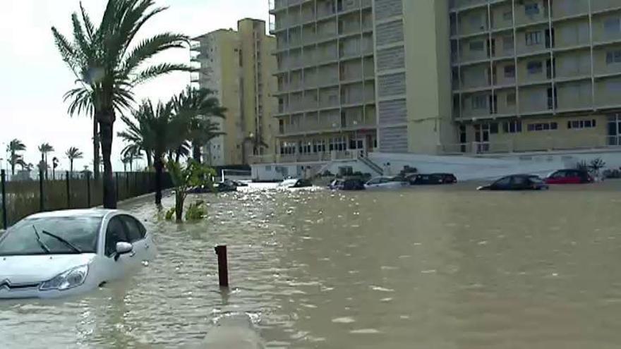 Importantes destrozos tras la tromba de agua en Alicante