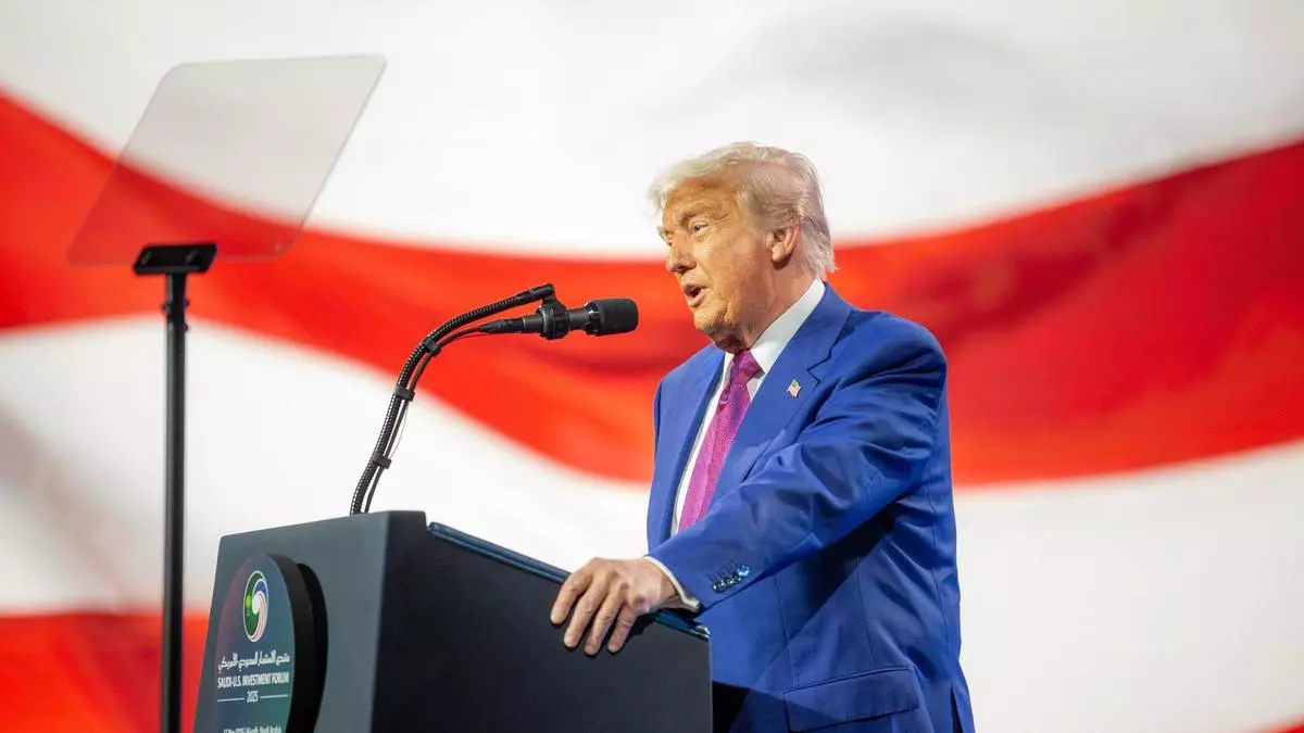 Trump amenaza a la UE con aranceles del 50% a partir del 1 de junio y minimiza las opciones de un acuerdo para evitarlo