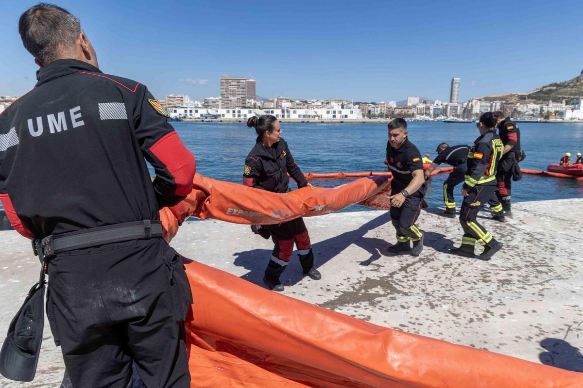 MARSEC-26 mide la coordinación ante emergencias marítimas en el Puerto de Alicante