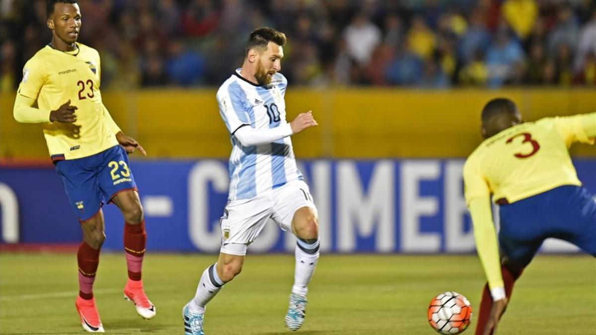 Messi llevó a su Argentina al Mudnial goleando