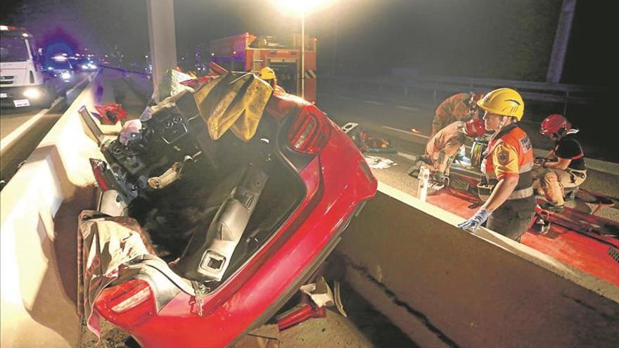 Herido grave un conductor en la autovía del puerto