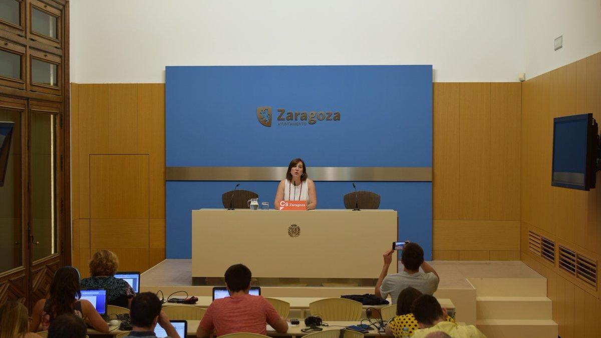 Cs calcula en 50 millones la deuda del Ayuntamiento de Zaragoza con FCC