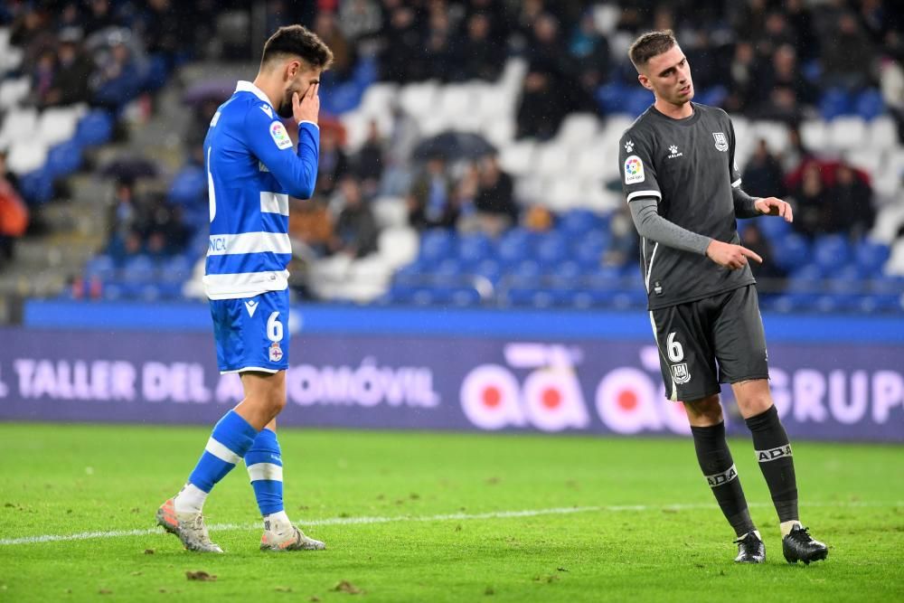 El Dépor empata en Riazor con el Alcorcón