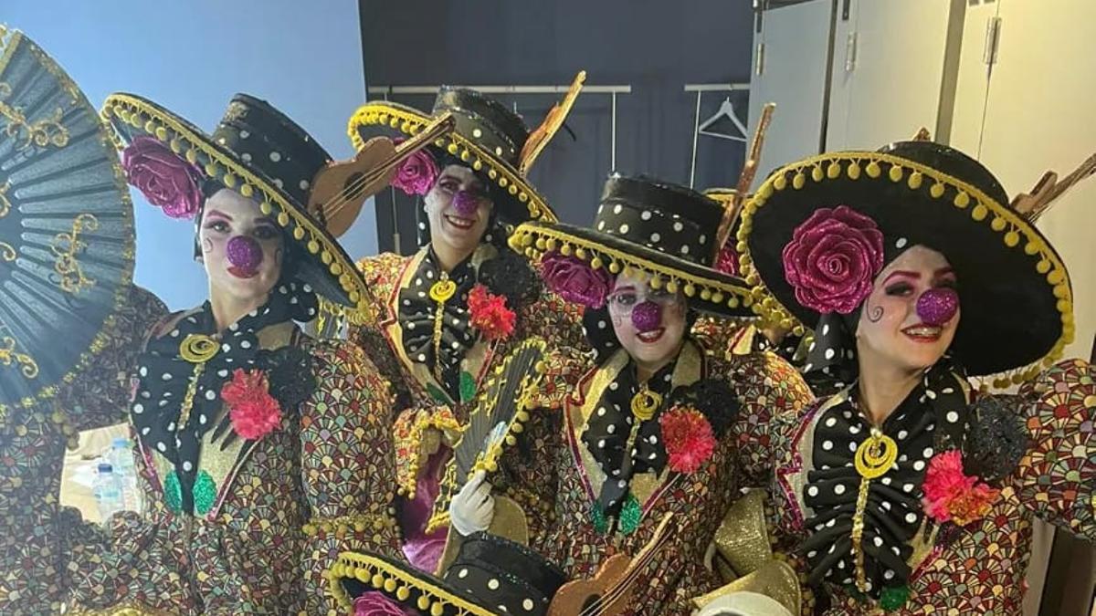 Fantasía que lucirá Marchilongas en el Carnaval de la Televisión, en 2024, creación de Josua Sánchez.