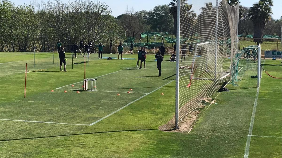 Chus Herrero y Blati Touré, ausentes en el entrenamiento