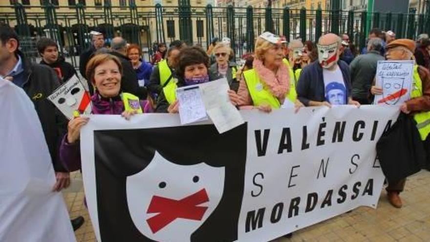 &quot;La Ley Mordaza permite que la corrupción quede en un segundo plano&quot;