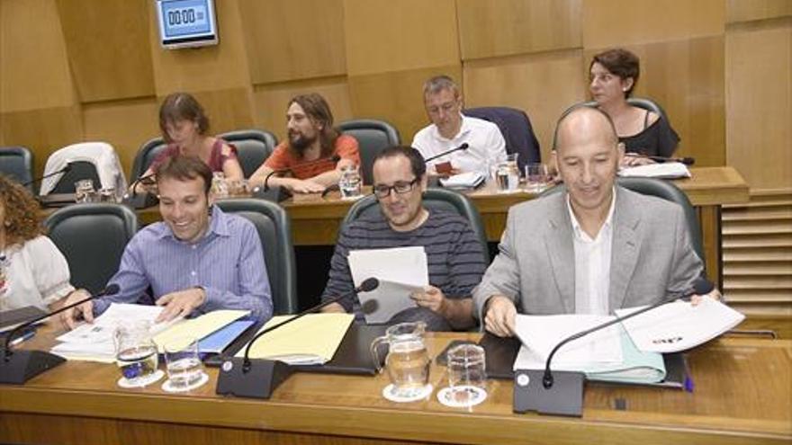 Otro informe cuestiona que municipalizar ahorre costes