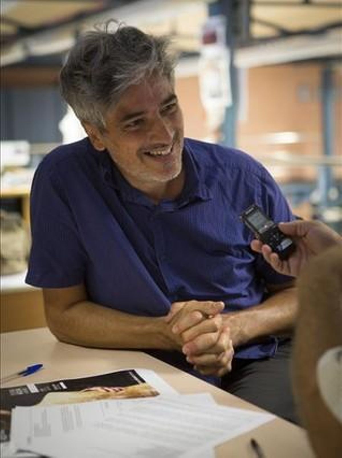 Josep Abril, a la redacció de ’El Periódico’. Josep Abril, a la redacció de ’El Periódico’.