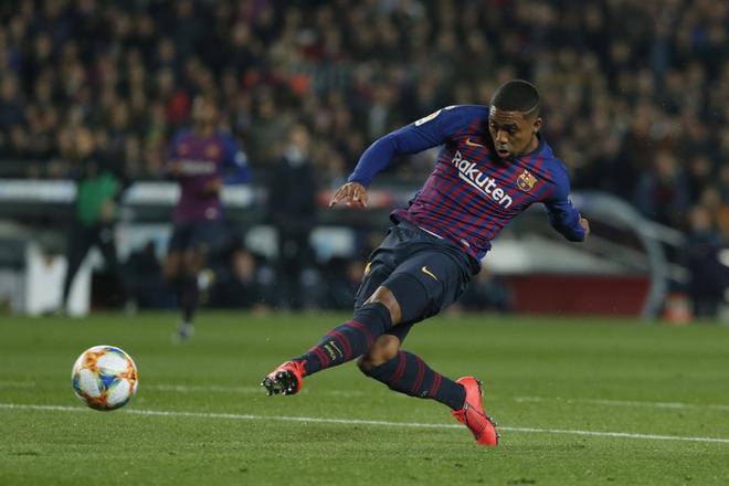 Imágenes de la primera parte del partido de ida de semifinales de Copa del Rey entre el FC Barcelona y el Real Madrid disputado en el Camp Nou