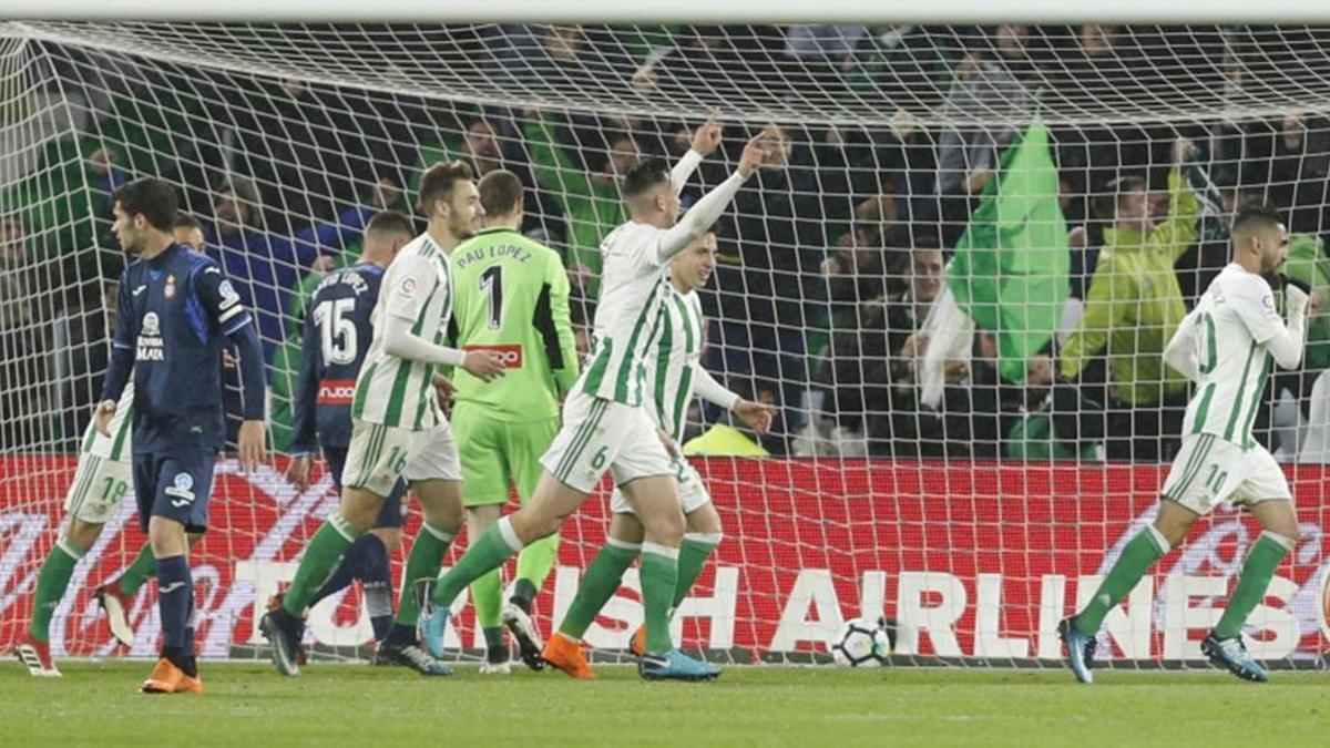 El Betis pasó por encima del Espanyol