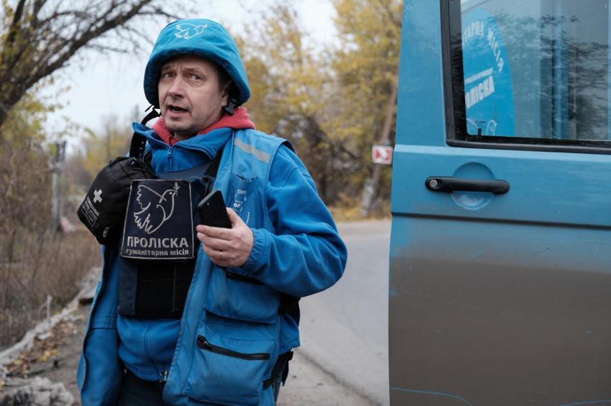 Un dron ruso impacta contra un coche de una misión humanita durante un intento de evacuación de civiles en Donetsk