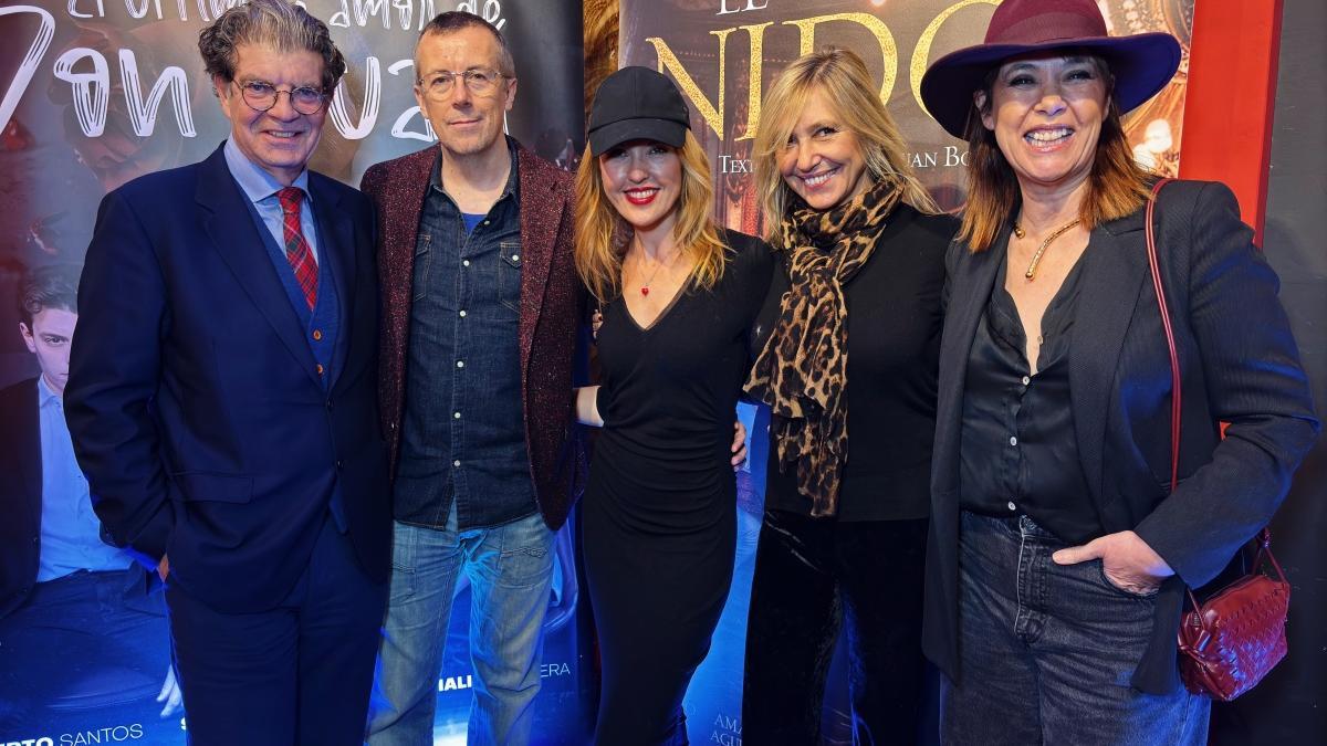 Juan Bolea, Miguel Ángel Lamata, Vanessa Monfort, Marta Robles y Mabel Lozano en el estreno.