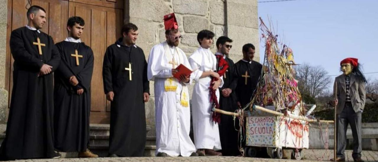 Carnaval de Sao Martinho de Angueira, pueblo vecino de Alcañices, al otro lado de la frontera hispanolusa.