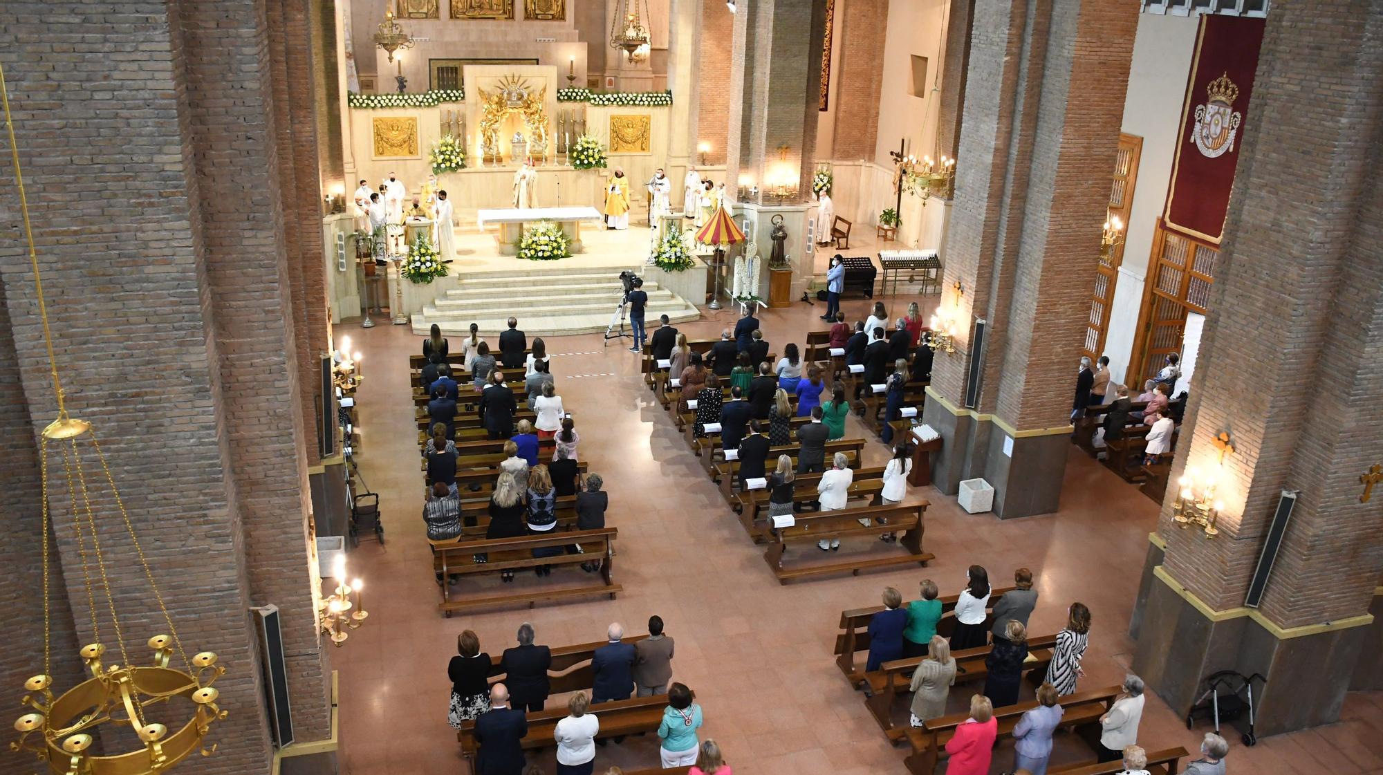 Día de Sant Pasqual en Vila-real, con misa y 'Xulla' en la intimidad