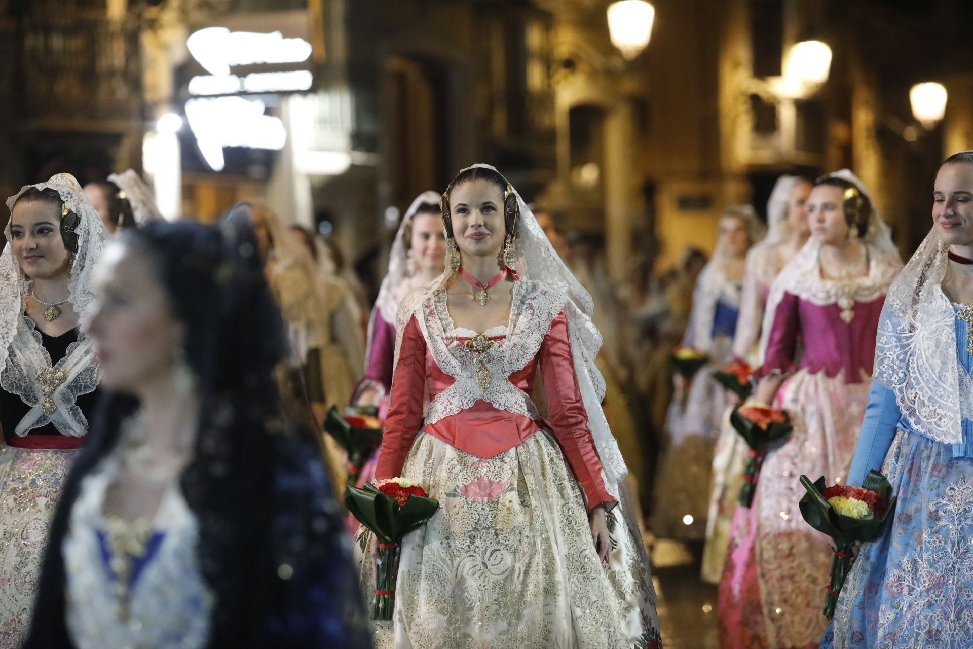 Búscate el primer día de Ofrenda por la calle Quart (de 21.00 a 22.00 horas)