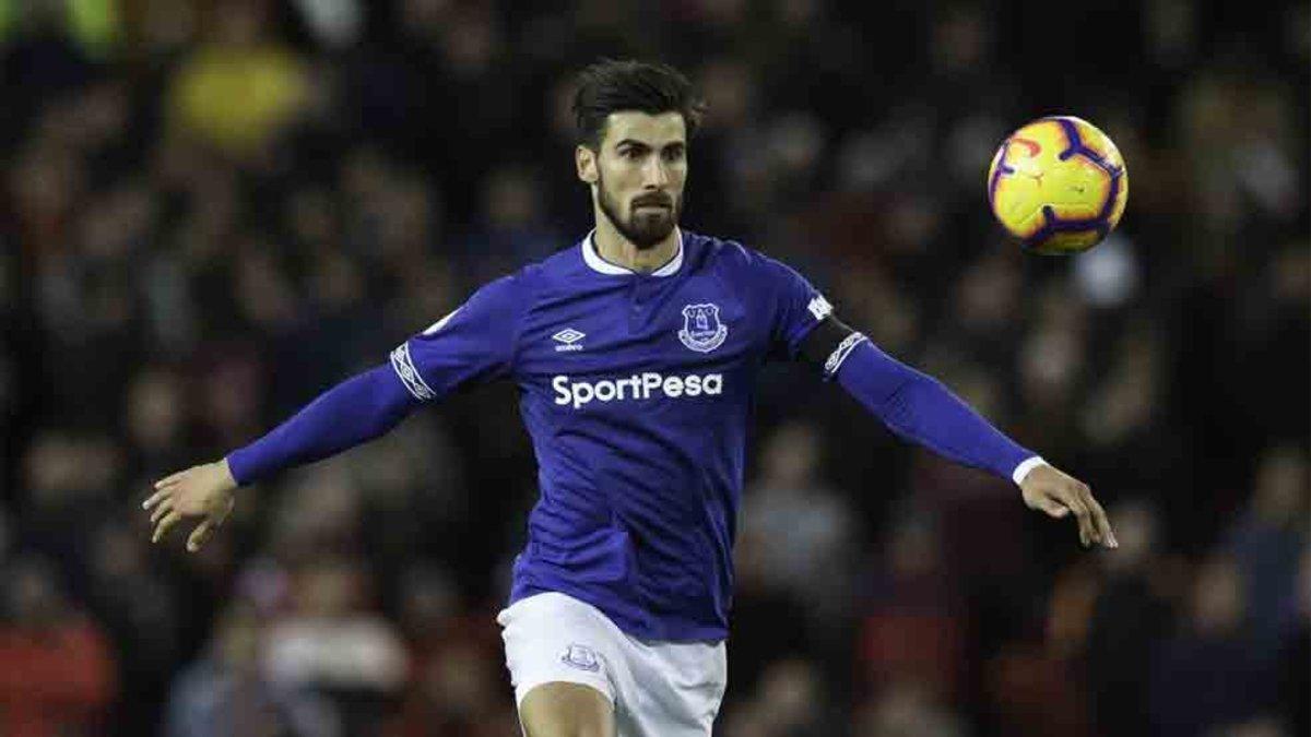 André Gomes juega cedido en el Everton