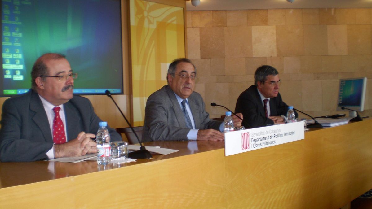 Presentació, el desembre del 2008, de l'aprovació inicial del PDU de l'Eix Ferroviari Transversal