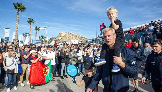 Así fue la salida de la Ocean Race en el puerto de Alicante