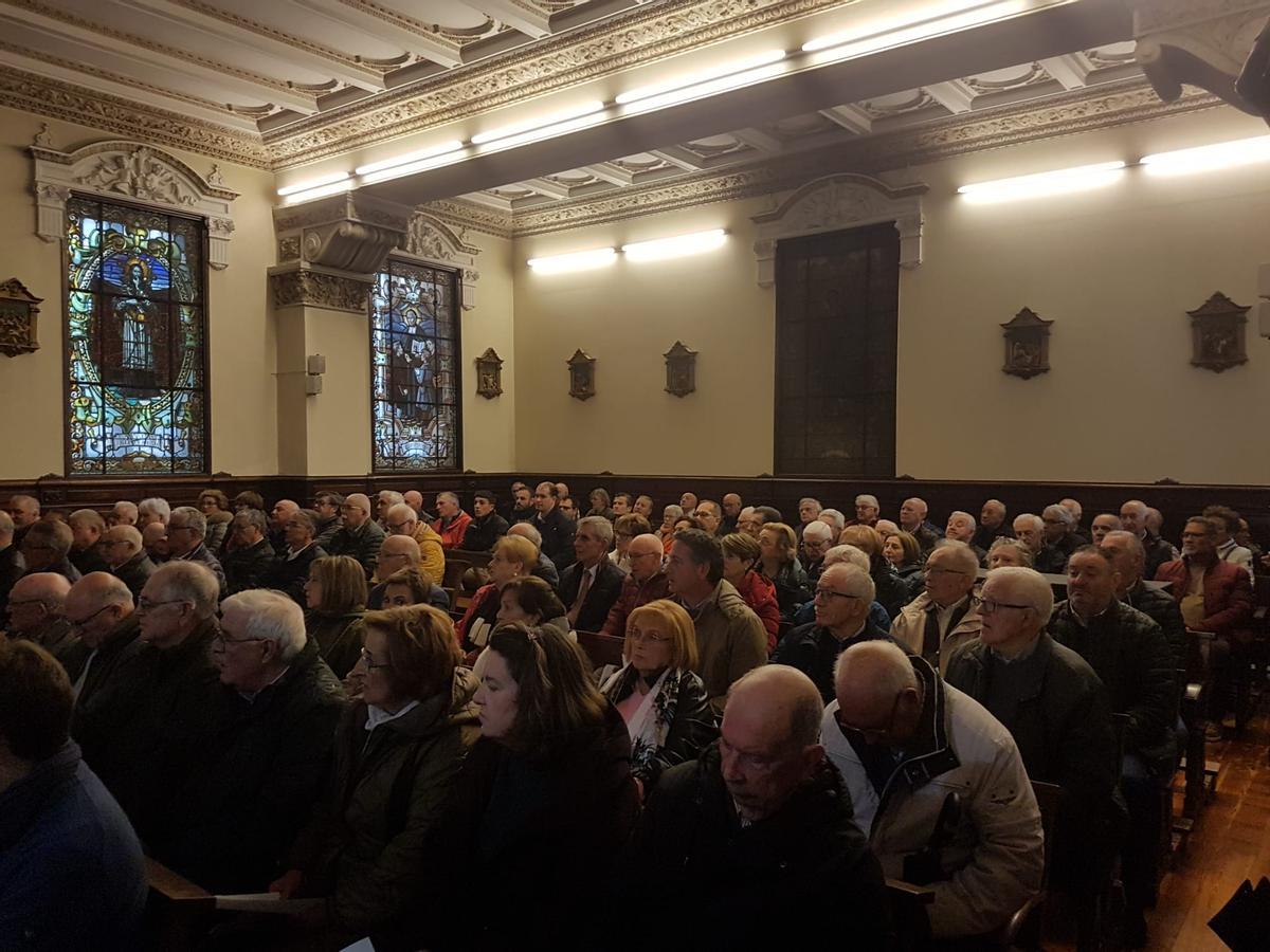 El colegio La Inmaculada, de los hermanos La Salle de Santiago, celebra su centenario El colegio La Inmaculada, de los hermanos La Salle de Santiago, celebra su centenario
