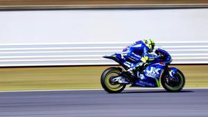 El italiano Andrea Iannone (Suzuki) ha sido hoy el más veloz en los penúltimos ensayos de la temporada en Doha (Catar).