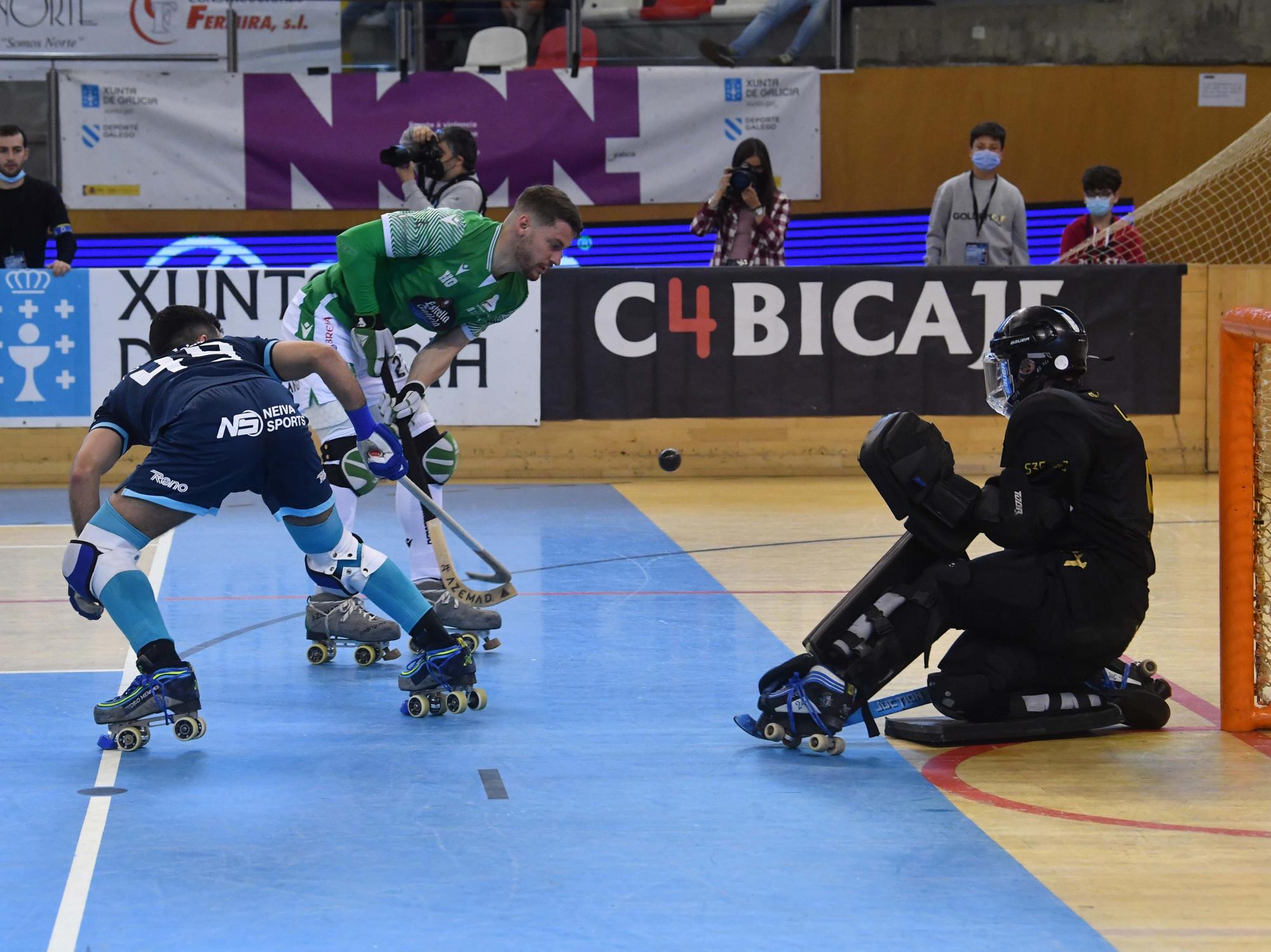 El Liceo se estrena en la Golden Cup de A Coruña con victoria