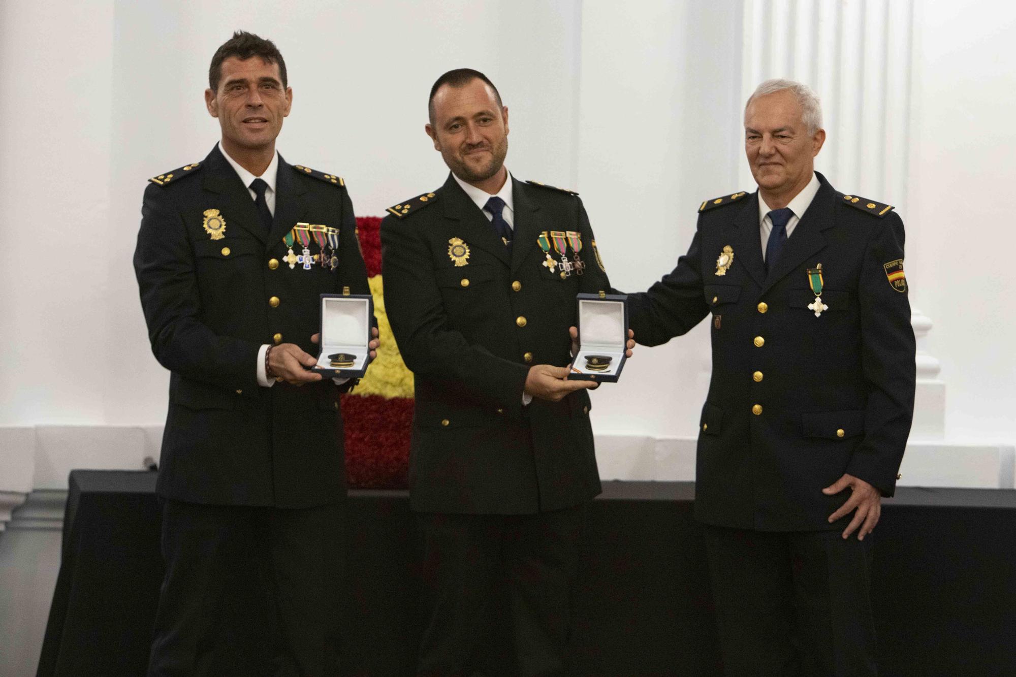 La Policía Nacional celebra en Xàtiva el acto tradicional de los santos custodios