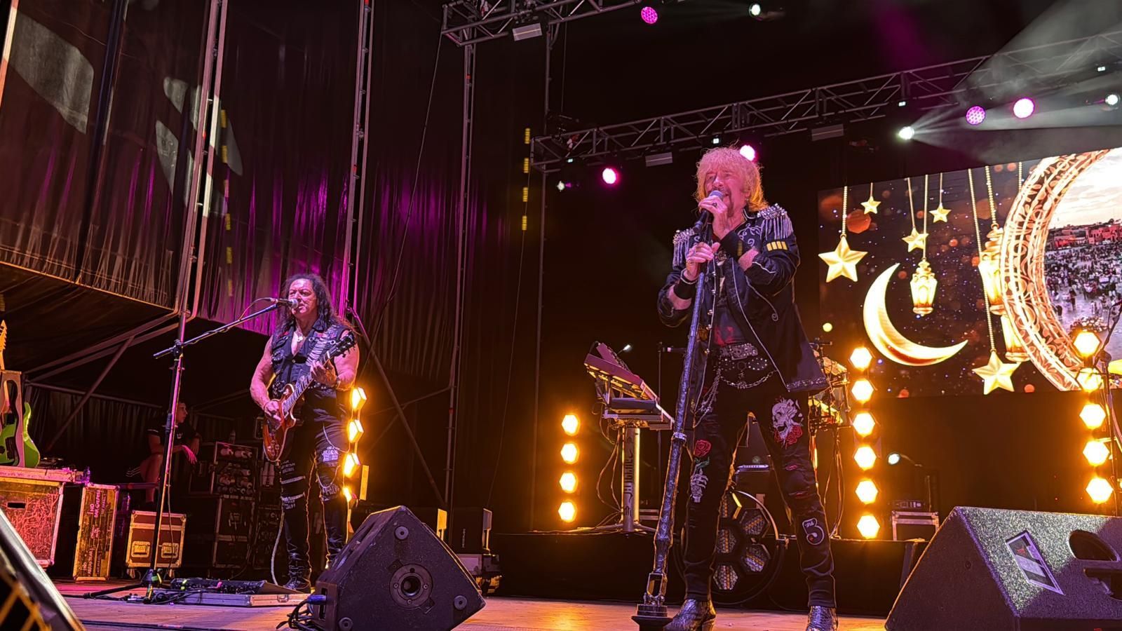 El concierto de Medina Azahara en Hinojosa del Duque, en imágenes