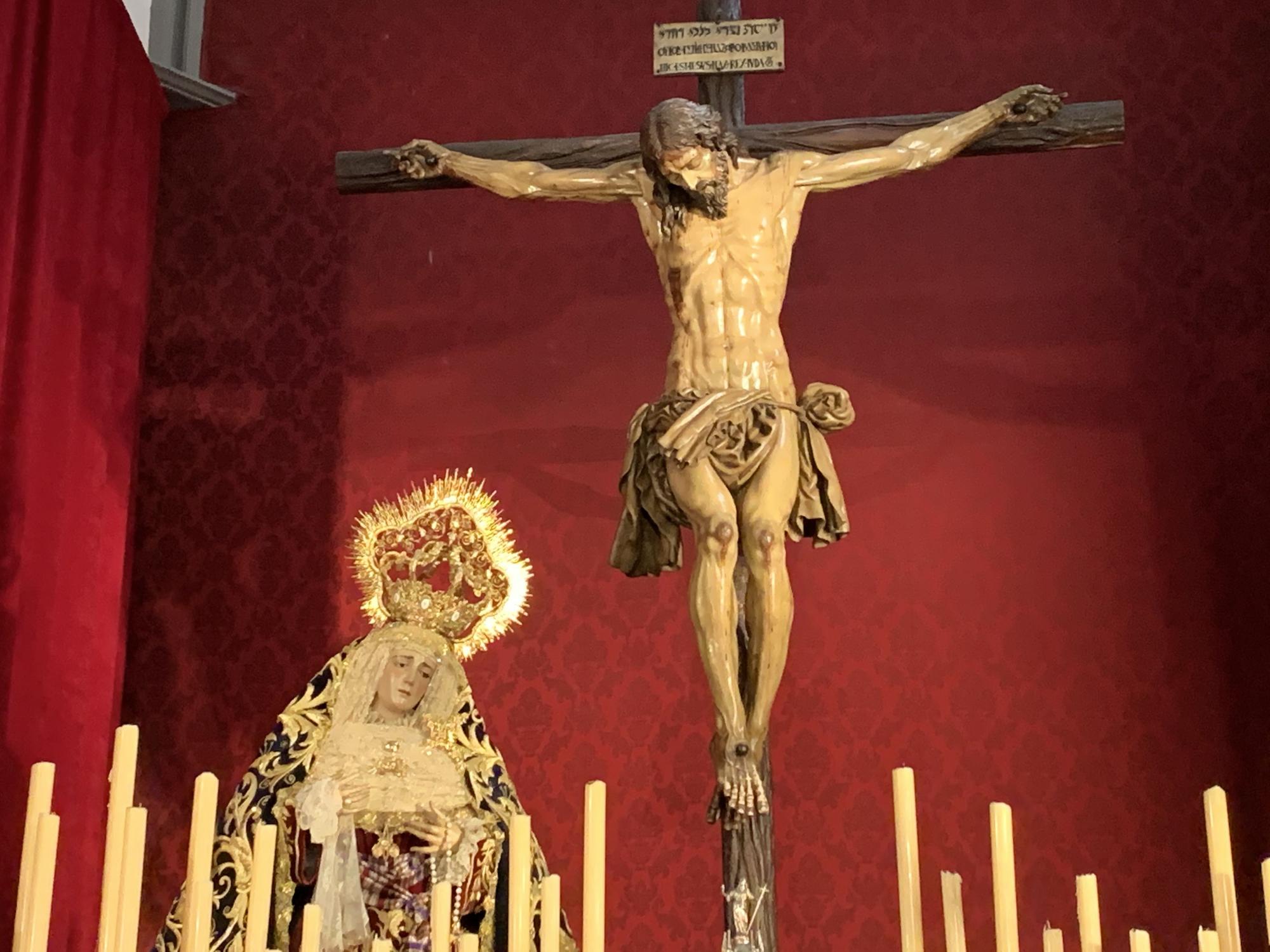 Cristo de la Redención y la Dolores de San Juan.