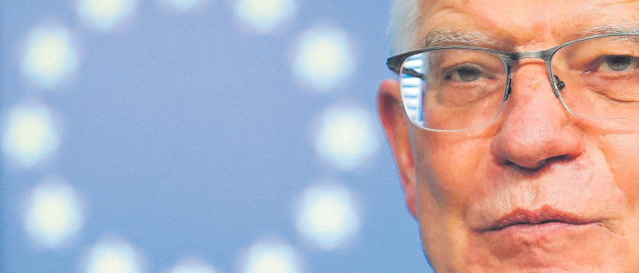 Josep Borrell, el pasado 28 de febrero, en Bruselas, durante una videoconferencia sobre Ucrania.
