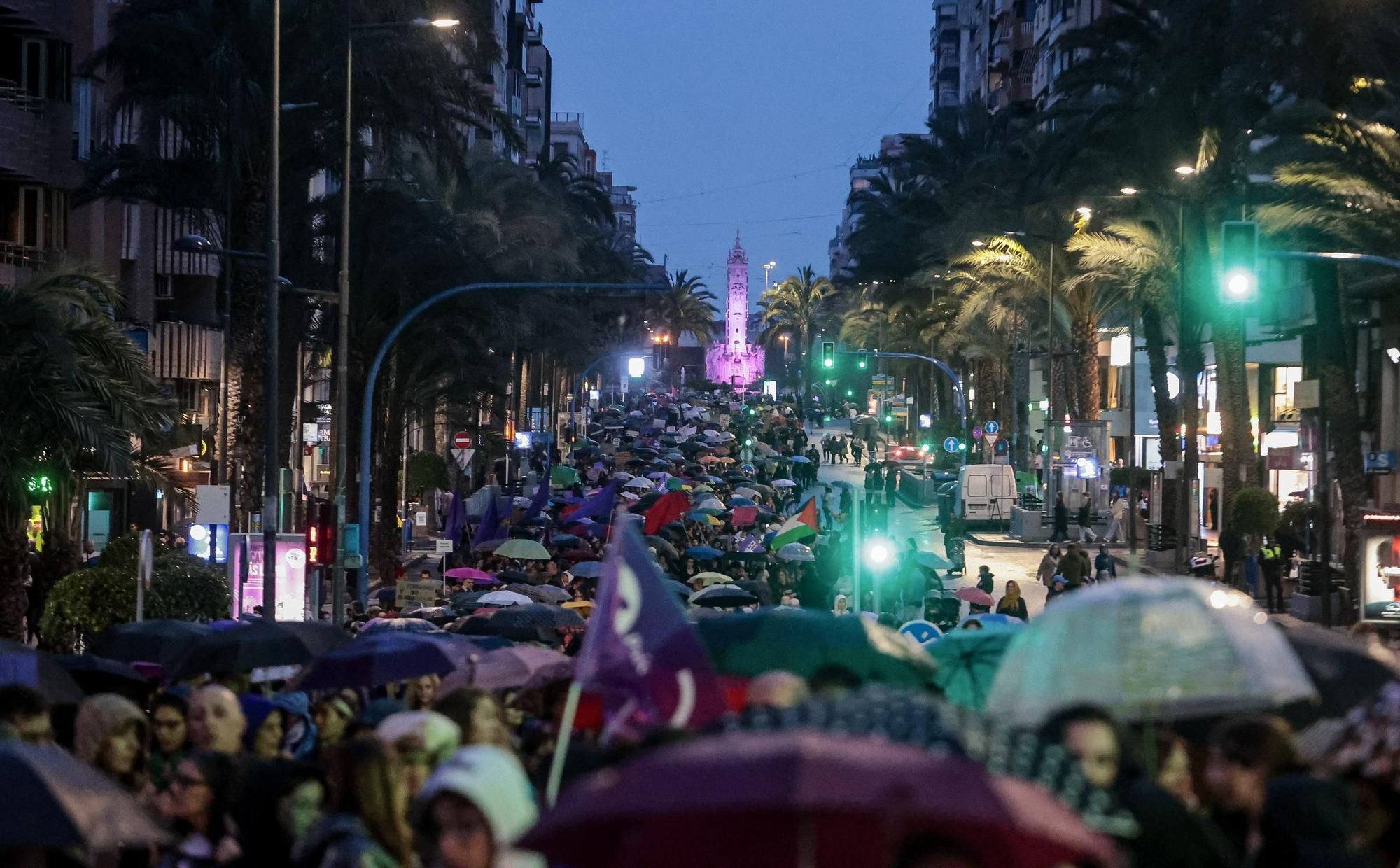Marcha 8M en Alicante, día de la Mujer
