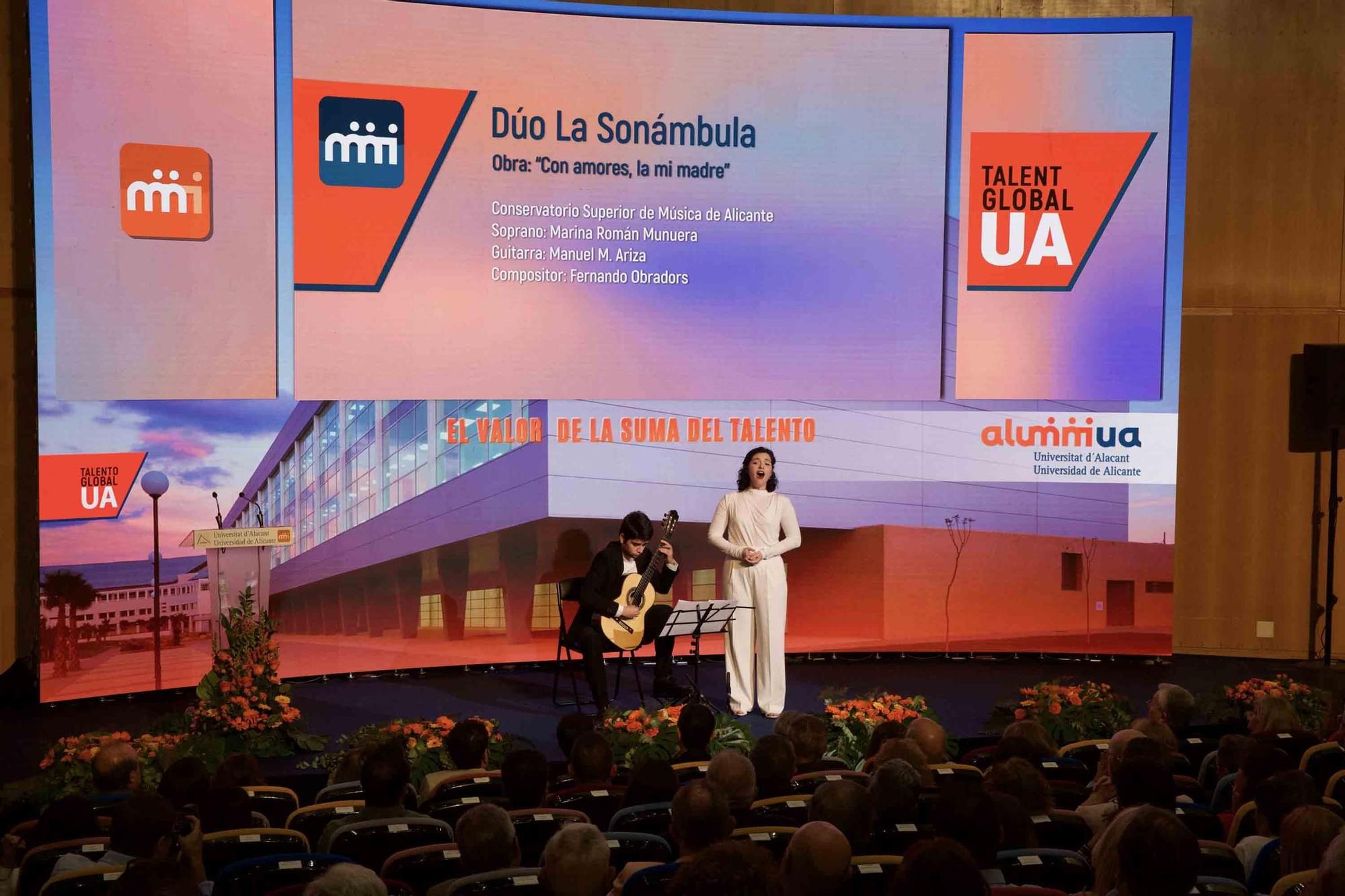 IV edición de la gala "Alumni UA" 2025 en la Universidad de Alicante