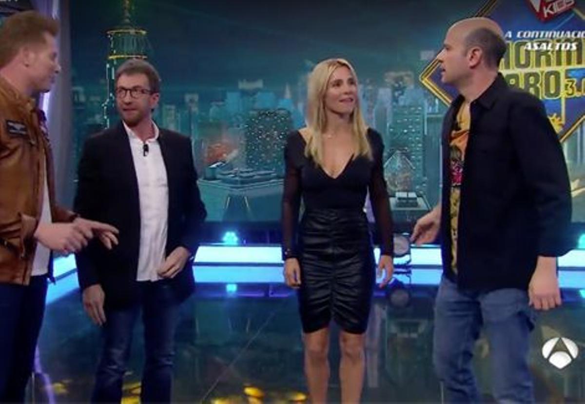 Elsa Pataky y su look 'total black' en 'El Hormiguero'