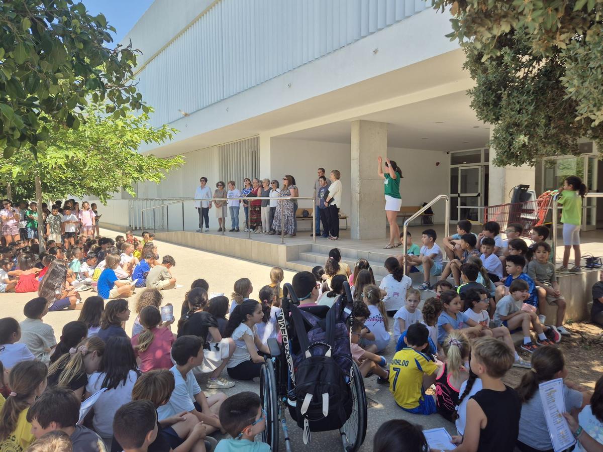 El CEIP Climent Serra i Servera con la Coral de Porreres