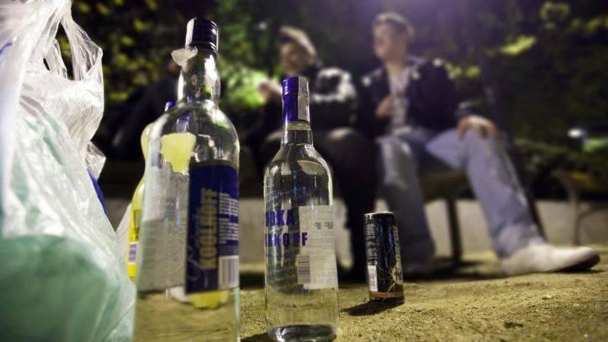 Abren un expediente a un local de Aguilar por servir alcohol a menores