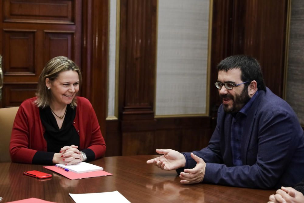 Pleno del Parlament del 1 de febrero