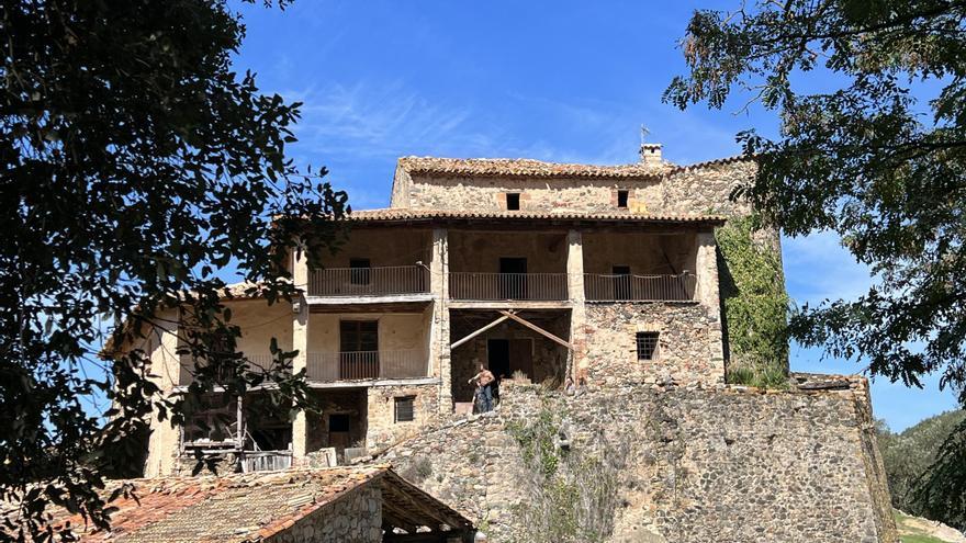 Un projecte vol rehabilitar la masia la Sala de Viladrau, la casa on va néixer el bandoler Serrallonga