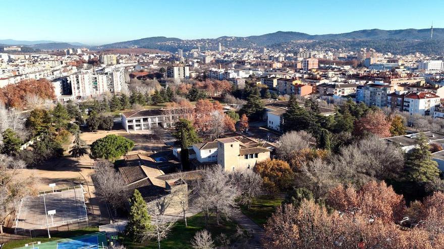 Salellas veu una "injustícia" que Educació no hagi aportat més diners a la pública amb la privatització de Bell-lloc i Alzines