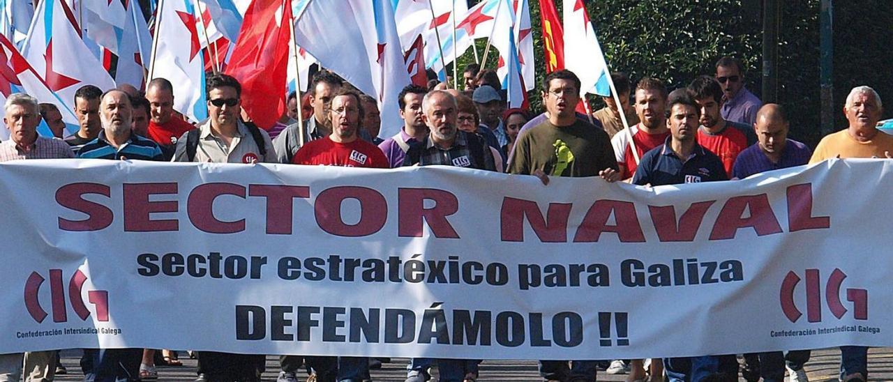 Manifestación de trabajadores del naval en 2011 en contra del ‘tax lease’. |   // L. O.