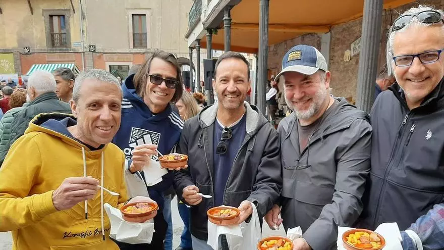Así fue la multitudinaria primera Flor de Grado