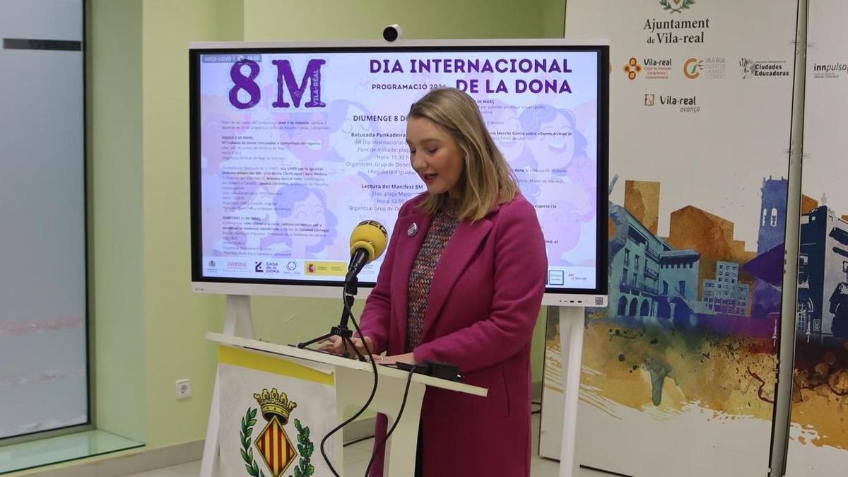 La vicealcaldessa i regidora d’Igualtat, Maria Fajardo, va presentar programació del Dia de la Dona.