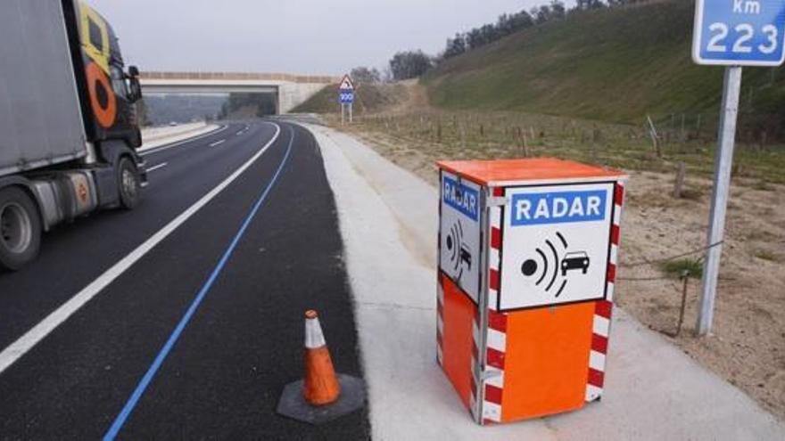 Dos de cada 3 conductors creuen que veure els radars millora la seguretat viària