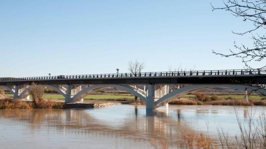 Gelsa ya cuenta las horas para reabrir por fin su nuevo puente el viernes