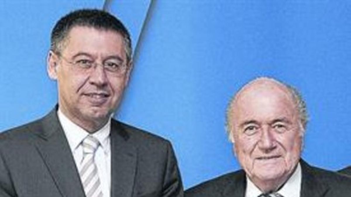 Bartomeu junto a Blatter tras una reunión en la sede de la FIFA (mayo 2014)