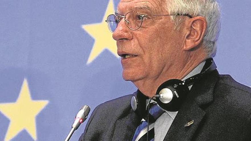 Borrell deja el acta europea por el bloqueo político actual