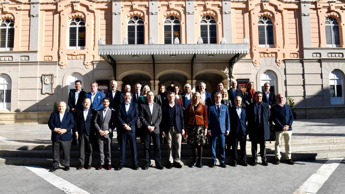 El encuentro nacional se ha celebrado este sábado en el Teatro Romea de Murcia.