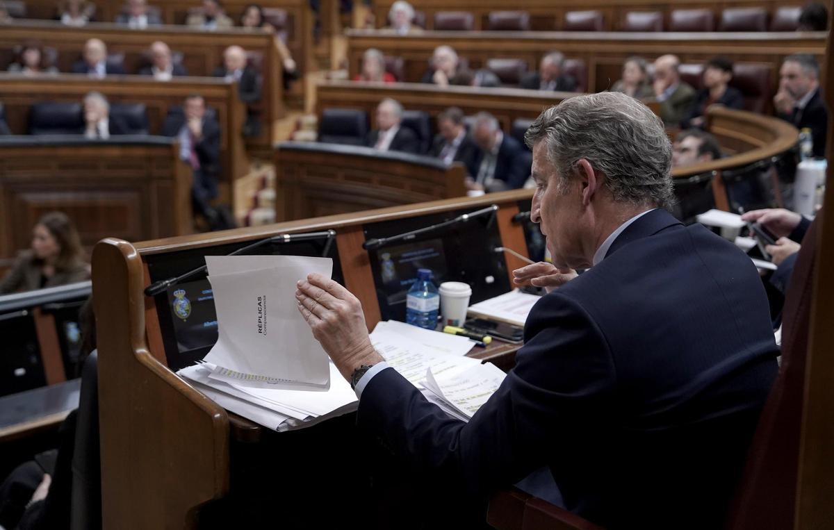 Alberto Núñez Feijóo, durante la comparecencia de Pedro Sánchez en el Congreso.
